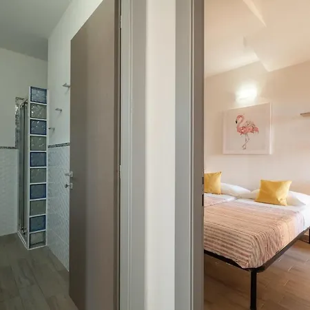 Beautiful Sea View- Privacy And Relax Apartment