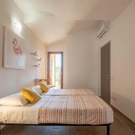 Beautiful Sea View- Privacy And Relax